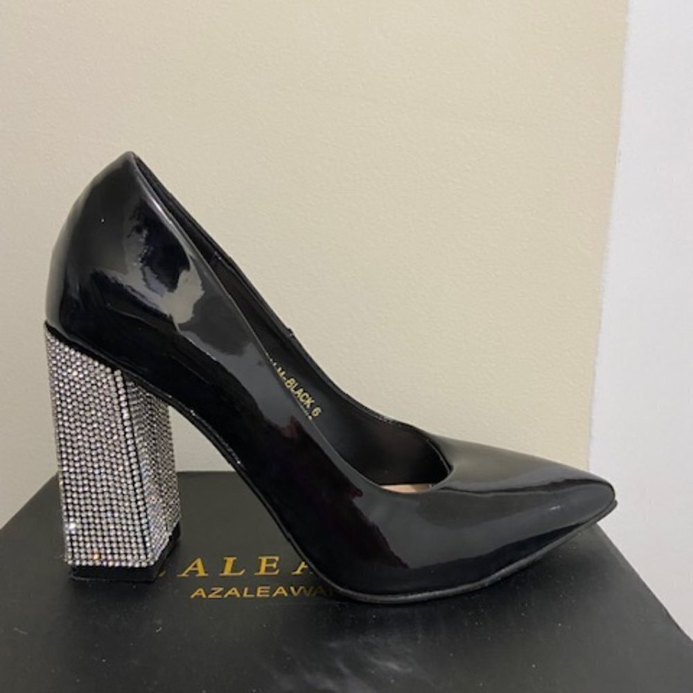Women Black Patent Chunky Heel Rhinestone Pumps Size 6